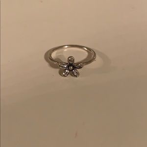 Pandora flower ring